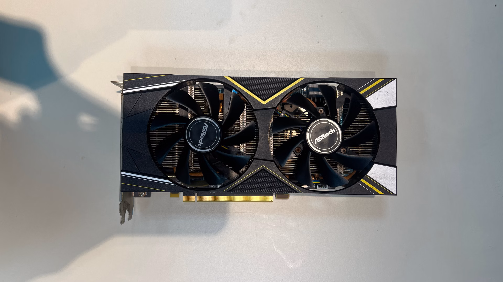 ASROCK RX 5600 XT 